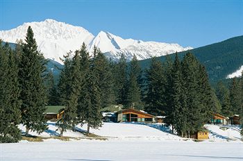 The Fairmont Jasper Park Lodge