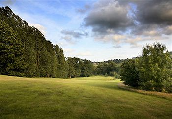 Tudor Park, A Marriott Hotel and Country Club