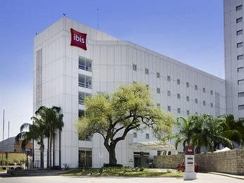 Ibis Monterrey Valle