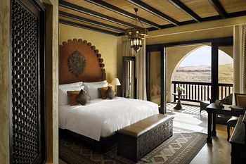 Qasr Al Sarab Desert Resort by Anantara