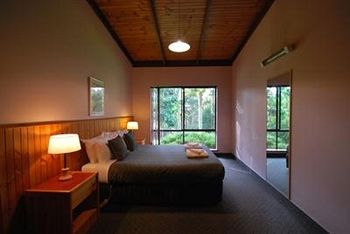 Forest Lodge Resort