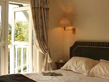 Rosemullion Hotel - Guest house