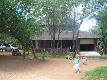 Le Roux Lodge